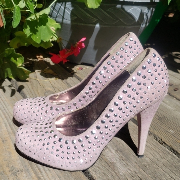Steve Madden Twilitte Lavender Suede Pumps - Picture 4 of 8